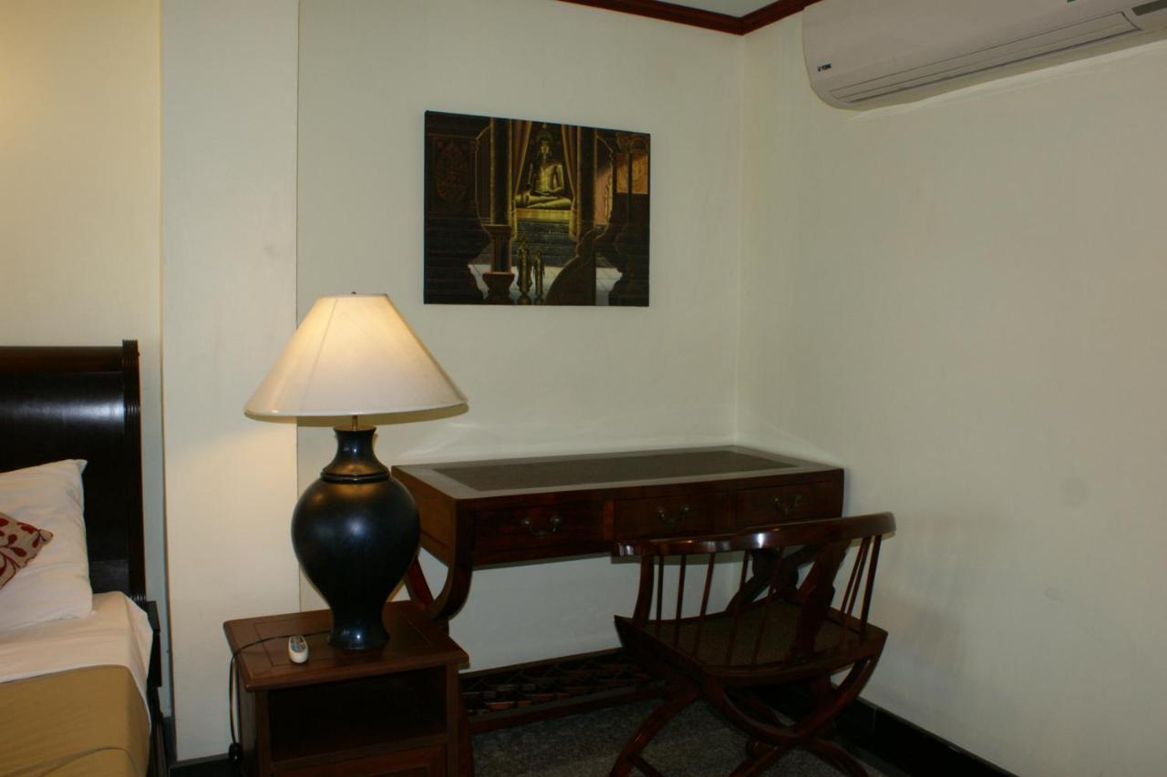 Prince Edouard Apartments & Resort Sha Extra Plus Patong Kültér fotó