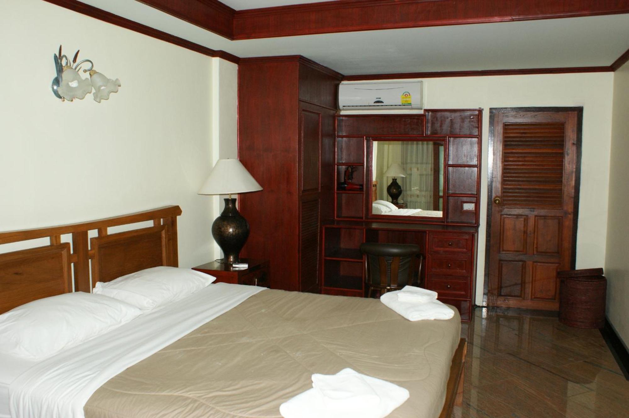 Prince Edouard Apartments & Resort Sha Extra Plus Patong Szoba fotó